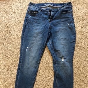 Old Navy Rockstar Distressed Jeans Sz 14 Short